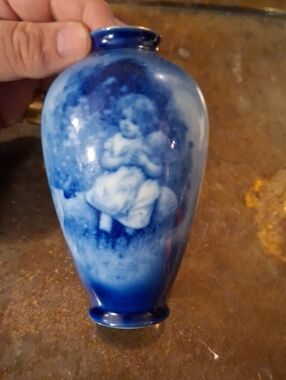 Antique Babes On The Woods Unmarked Vase.